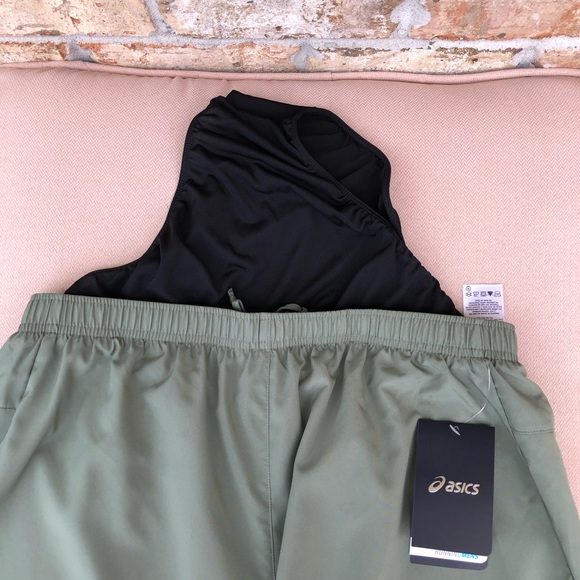 Asics Woven Green Running Shorts - 7”, Built-In Briefs Mens Size L - Picture 7 of 15